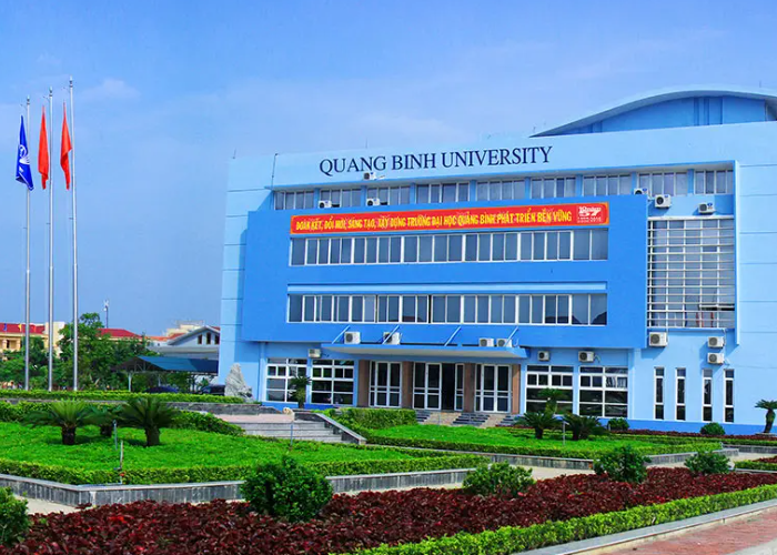 Trường Đại Học Quảng Bình