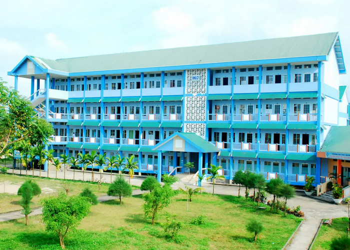 Trường Đại Học Quảng Nam